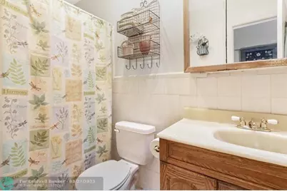 5713 NE 17th Ave, Fort Lauderdale, FL 33334 - Photo 27