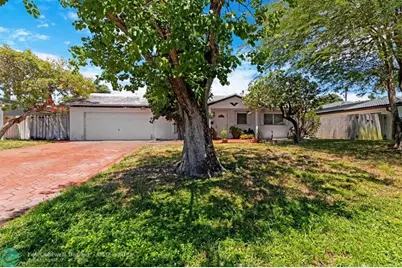 5713 NE 17th Ave, Fort Lauderdale, FL 33334 - Photo 3