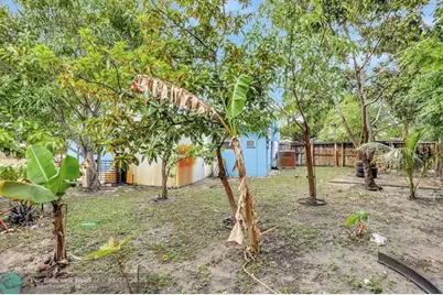 400 SW 14th Pl, Deerfield Beach, FL 33441 - Photo 5
