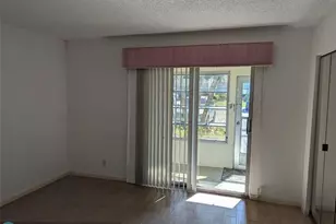 190 Oakridge M, Deerfield Beach, FL 33442 - Photo 13