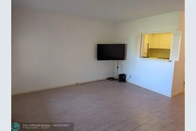 190  Oakridge M, Unit #190, Deerfield Beach, FL 33442 - Photo 5