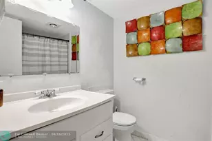 2430 Deer Creek Country Club Blvd, Deerfield Beach, FL 33442 - Photo 25