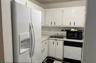 3090 NW 46th Ave, Fort Lauderdale, FL 33313 - Photo 7