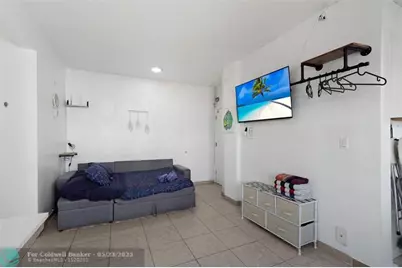 1100  Collins Ave, Unit #201 &amp; 202, Miami Beach, FL 33139 - Photo 31