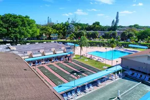 715 Lori Dr, Palm Springs, FL 33461 - Photo 39