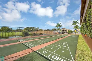 9841 Sunrise Lakes Blvd, Sunrise, FL 33322 - Photo 21