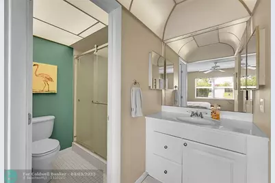 9841  Sunrise Lakes Blvd, Unit #105, Sunrise, FL 33322 - Photo 11