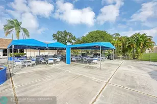 9841 Sunrise Lakes Blvd, Sunrise, FL 33322 - Photo 43