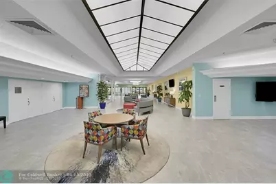 9841  Sunrise Lakes Blvd, Unit #105, Sunrise, FL 33322 - Photo 33