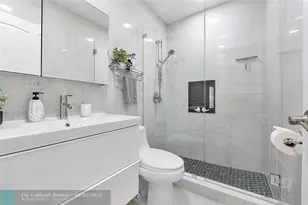 500 Layne Blvd, Hallandale Beach, FL 33009 - Photo 9