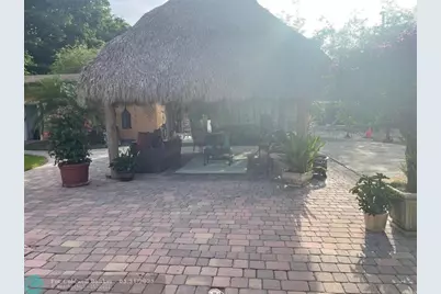 14500 NE 2nd Ave, Miami, FL 33161 - Photo 47