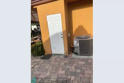 14500 NE 2nd Ave, Miami, FL 33161 - Photo 43