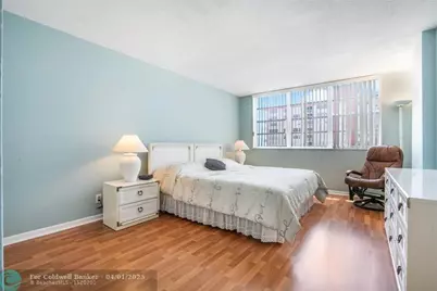 3113 S Ocean Dr, Unit #1008, Hallandale Beach, FL 33009 - Photo 19