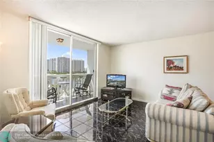 3113 S Ocean Dr, Hallandale Beach, FL 33009 - Photo 17