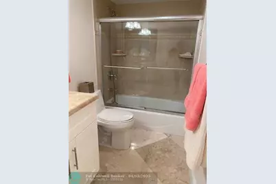 [Address not provided], Pompano Beach, FL 33062 - Photo 25