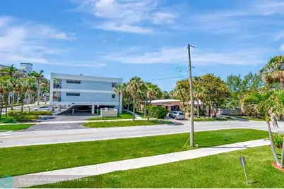 330 SE 20 Ave, Unit #205, Deerfield Beach, FL 33441 - Photo 49