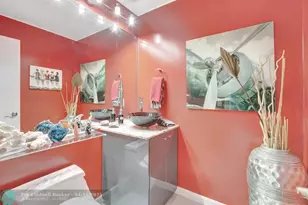 330 SE 20th Ave, Deerfield Beach, FL 33441 - Photo 25