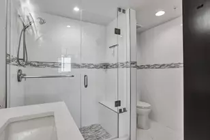 3020 NE 32nd Ave, Fort Lauderdale, FL 33308 - Photo 13