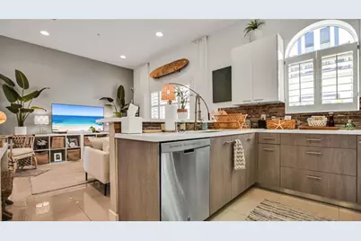 816 NE 7th St, Unit #C, Fort Lauderdale, FL 33004 - Photo 11