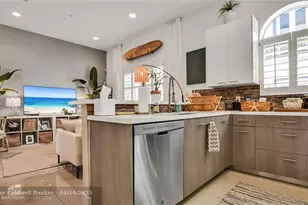 816 NE 7th St, Fort Lauderdale, FL 33004 - Photo 11