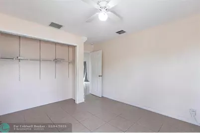 906 E 10th St, Lehigh Acres, FL 33972 - Photo 25