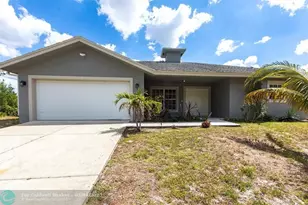 906 East 10th Street, Lehigh Acres, FL 33972 - Photo 1