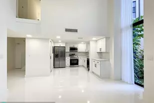 20329 W Country Club Dr, Miami, FL 33180 - Photo 7