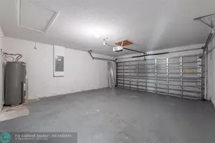 585 NW Floresta Dr, Port Saint Lucie, FL 34983 - Photo 15