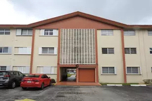 5300 Washington St, Hollywood, FL 33021 - Photo 1