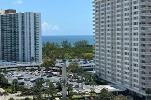400 Kings Point Dr, Sunny Isles Beach, FL 33160 - Photo 31