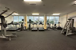 400 Kings Point Dr, Sunny Isles Beach, FL 33160 - Photo 27