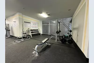 400  Kings Point Dr, Unit #1423, Sunny Isles Beach, FL 33160 - Photo 25