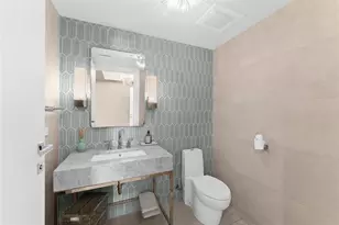 435 Bayshore Dr, Fort Lauderdale, FL 33304 - Photo 23