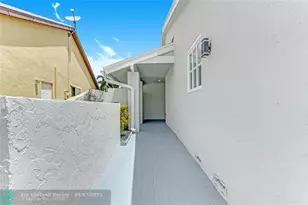 16643 Redwood Way, Weston, FL 33326 - Photo 43