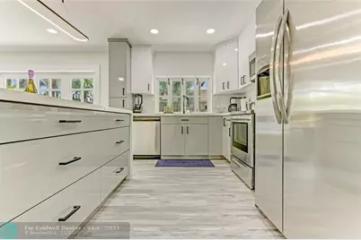 16643  Redwood Way, Weston, FL 33326 - Photo 21