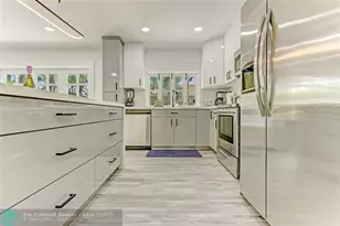 16643 Redwood Way, Weston, FL 33326 - Photo 21