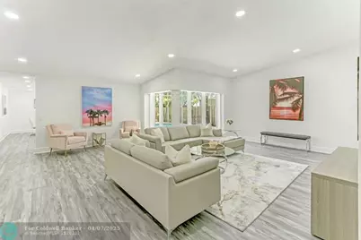 16643  Redwood Way, Weston, FL 33326 - Photo 5