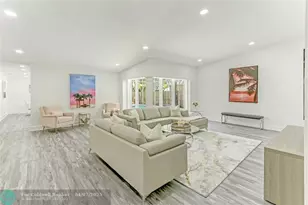 16643 Redwood Way, Weston, FL 33326 - Photo 5