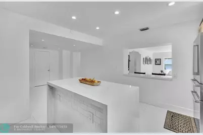 354  Golden Beach Dr, Golden Beach, FL 33160 - Photo 11