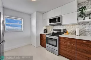 1523 E Hillsboro Blvd, Deerfield Beach, FL 33441 - Photo 7