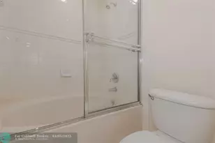 18798 SW 28th St, Miramar, FL 33029 - Photo 19