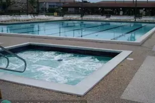 1351 SW 141st Ave, Pembroke Pines, FL 33027 - Photo 7