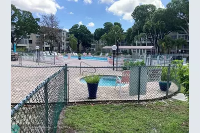 2998 NW 48th Ter, Unit #332, Lauderdale Lakes, FL 33313 - Photo 3