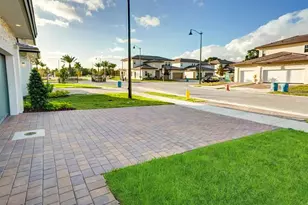 12328 SW 43 St, Davie, FL 33330 - Photo 19