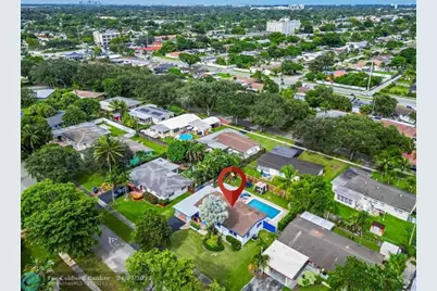 315 S 57th Ave, Hollywood, FL 33023 - Photo 5