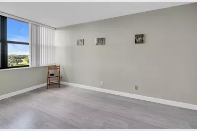 16300  Golf Club Rd, Unit #719, Weston, FL 33326 - Photo 21