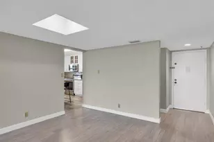 16300 Golf Club Rd, Weston, FL 33326 - Photo 9