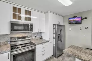 16300 Golf Club Rd, Weston, FL 33326 - Photo 15