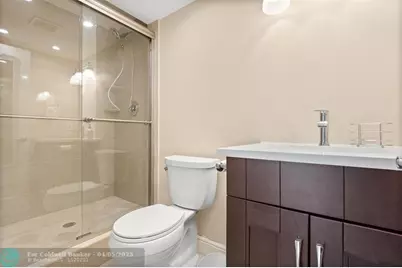 3057  Newport N, Unit #3057, Deerfield Beach, FL 33442 - Photo 11