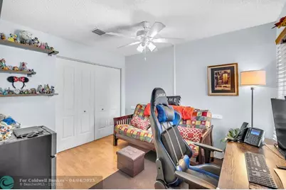 6008 NW 3rd St, Margate, FL 33063 - Photo 5